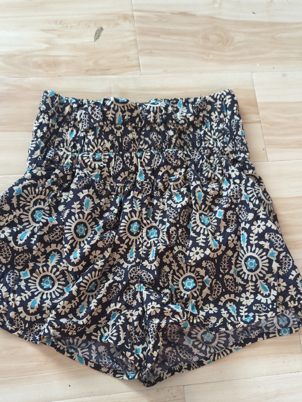 Free People Movement Boho Design The Way Home Elastic Waist Shorts Sz Small